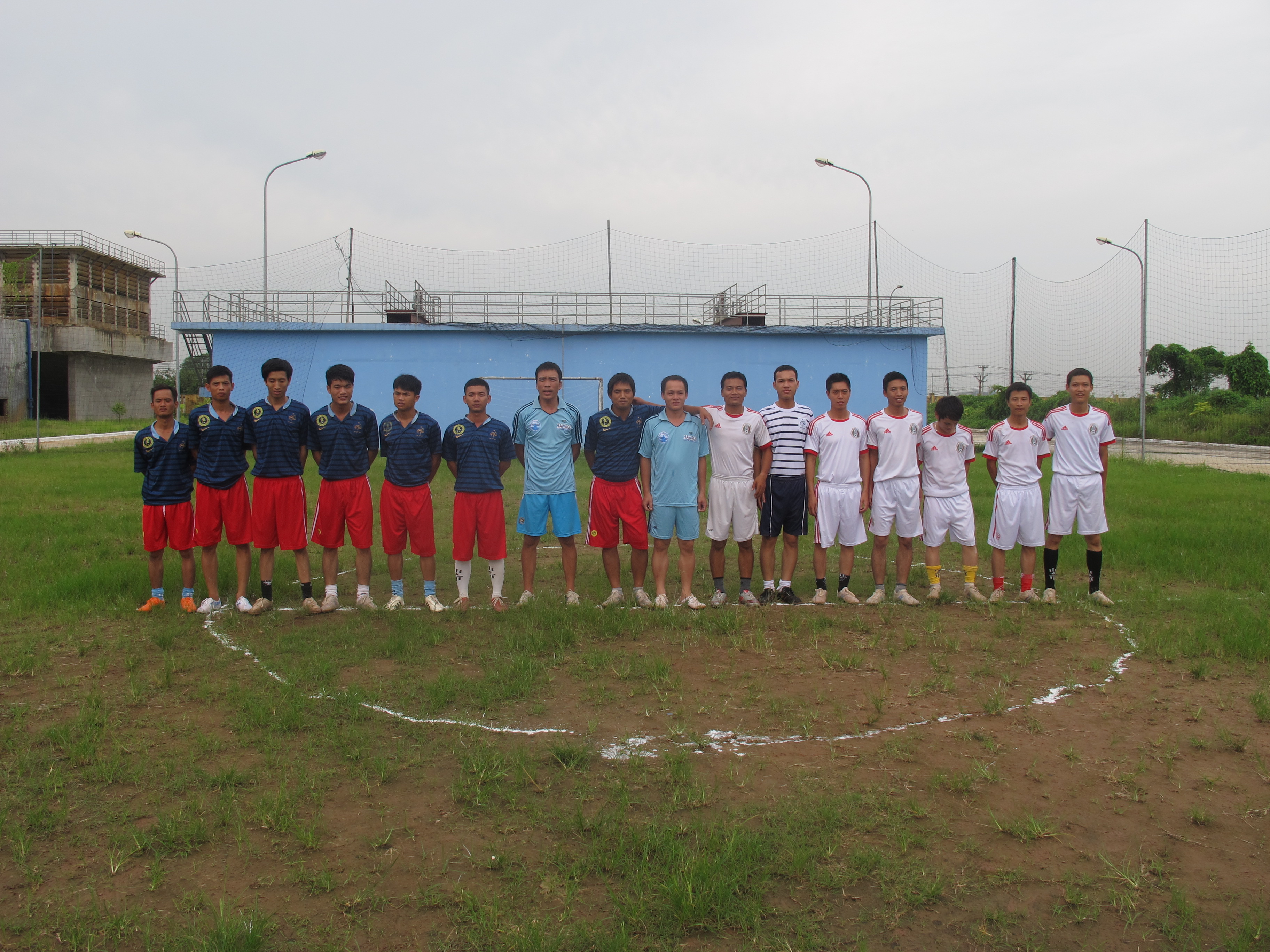 Bế mạc giải bóng đá Mini Đoàn thanh niên Công ty Nước sạch số 2 HN - Lần thứ II năm 2013